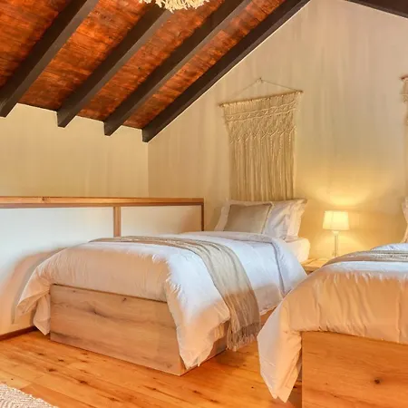 Da Nogueira, A In Madeira בקתה *