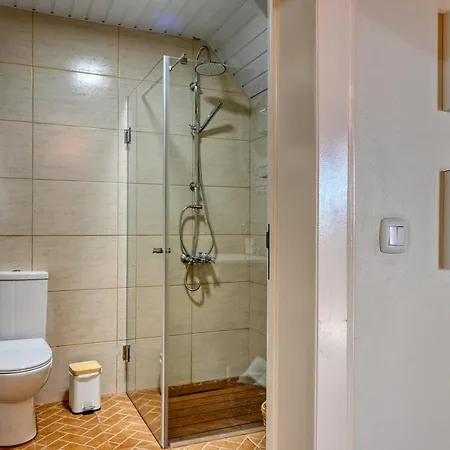 Da Nogueira, A In Madeira *