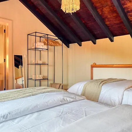 Chalet Da Nogueira, A In Madeira *