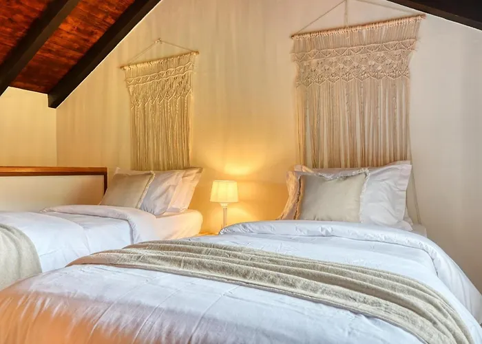 Da Nogueira, A In Madeira * Ponta do Sol (Madeira)