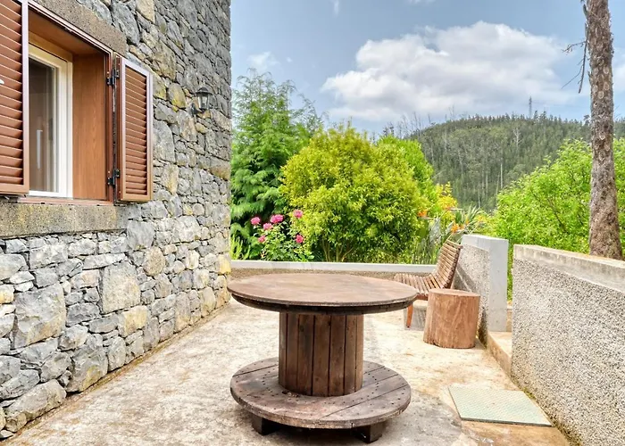 Chalet Da Nogueira, A In Madeira