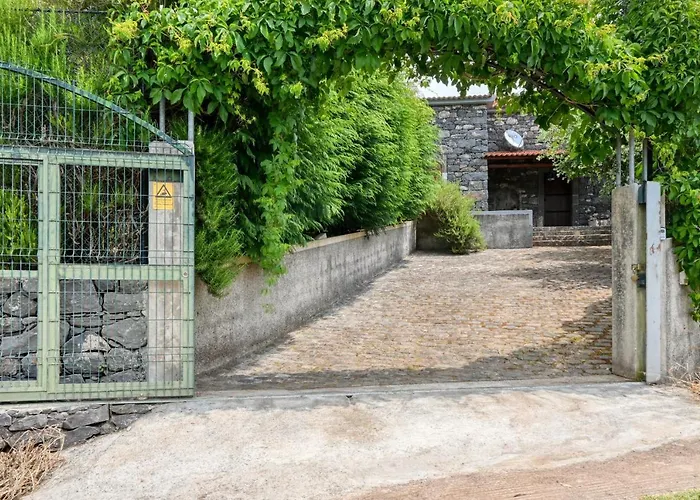 Da Nogueira, A In Madeira Chalet