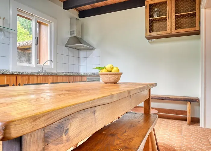 Da Nogueira, A In Madeira Chalet